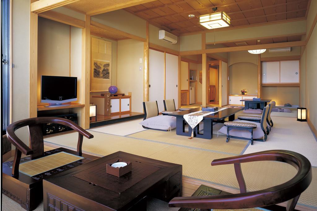 Umibenokakureyu Seiryu Hotel Nishiizu Exterior photo