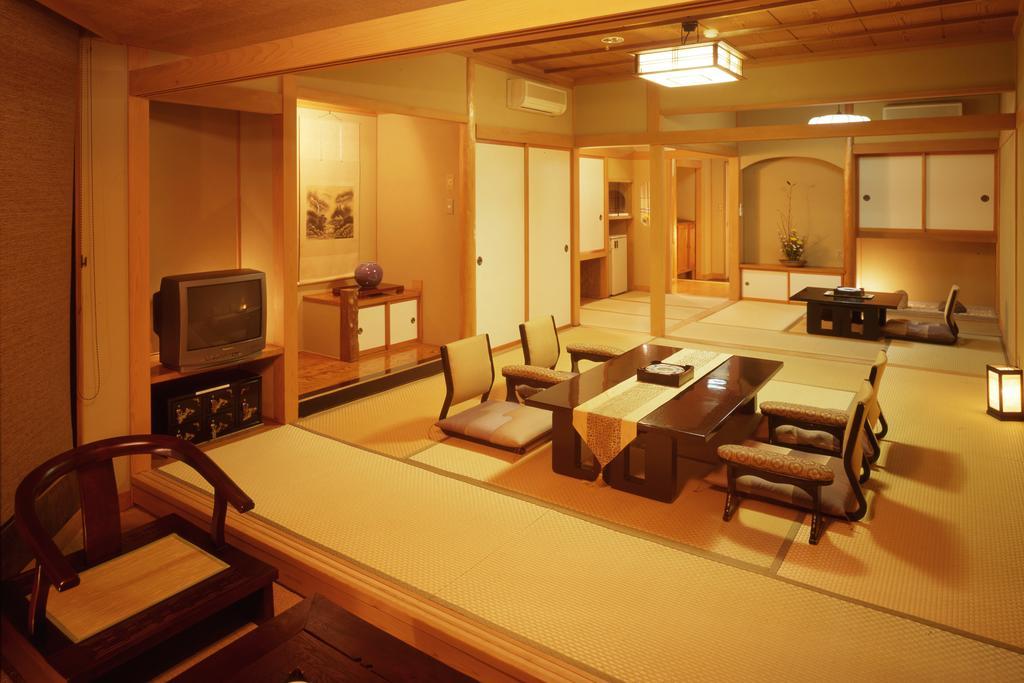 Umibenokakureyu Seiryu Hotel Nishiizu Exterior photo